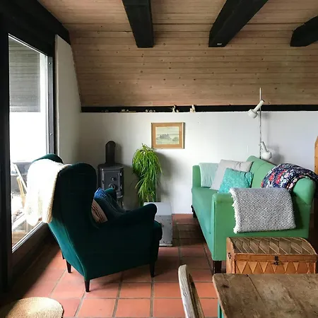 Nyaraló Lovely Tiny House On A Nature Plot Near Limfjord *