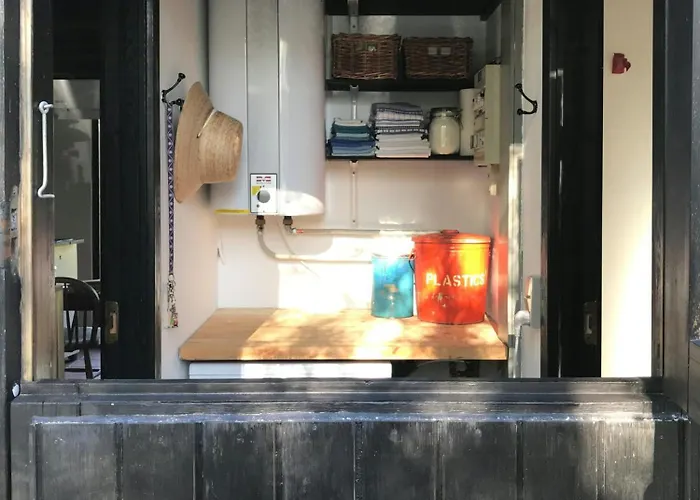 Lovely Tiny House On A Nature Plot Near Limfjord * Roslev